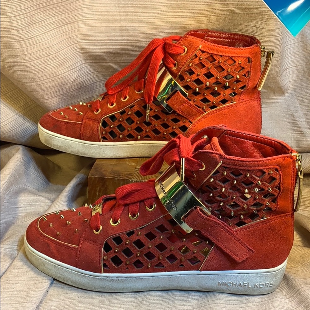 Michael Kors leather high studded sneakers w/zippr - Picture 7 of 16